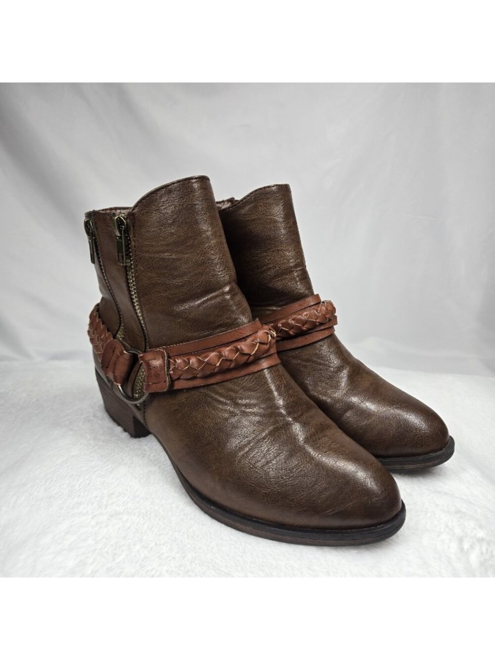 Pierre Dumas Two Toned Booties Braided Zip Buckle Western Ankle Boot Size 8.5